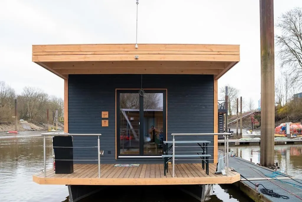 Tekne Hausboot Diva Mit Kamin - Winter Auf Der Dove Elbe Otel Hamburg
